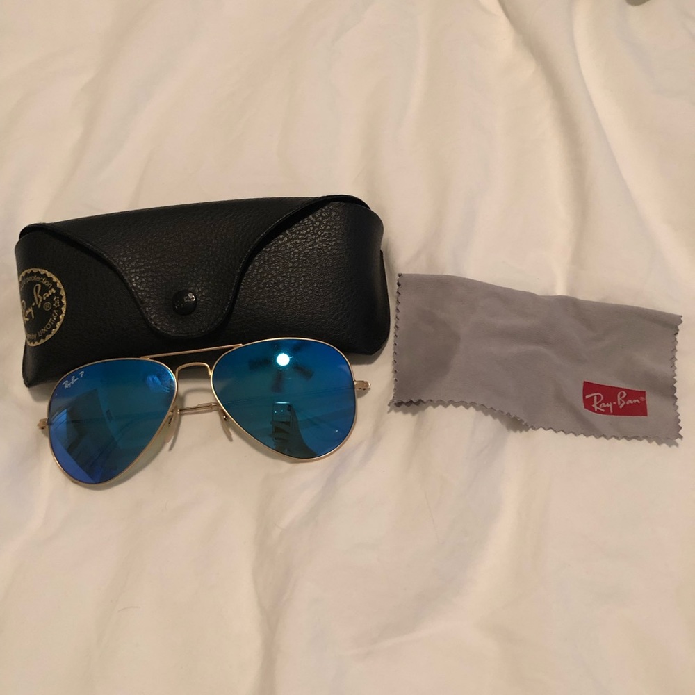 Blue mirror polarized ray ban aviator glasses